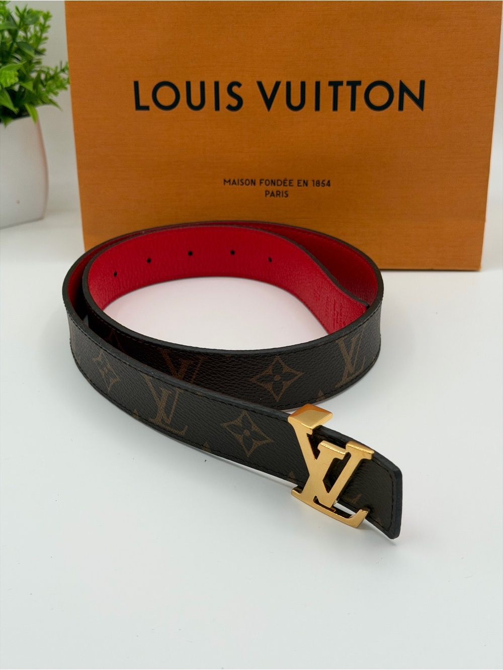 Louis Vuitton monogram Reversible belt size 75